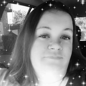 Meet your Posher, Aly